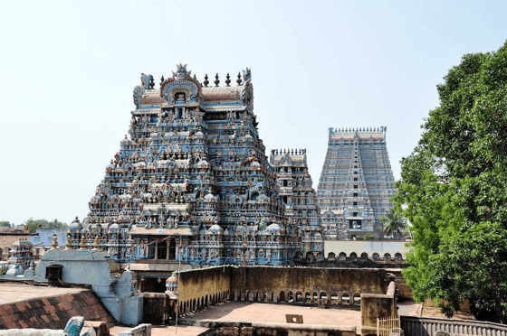 Gopuram gateway of Arunachaleswarar Temple in Tiruvannamalai